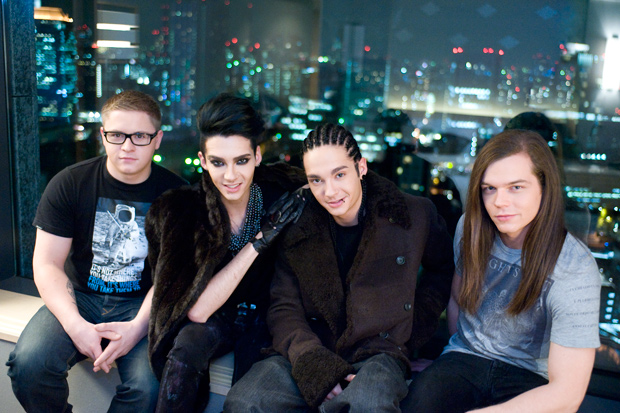 Tokio Hotel já está em Tóquio. Nylonw-24f2b2a